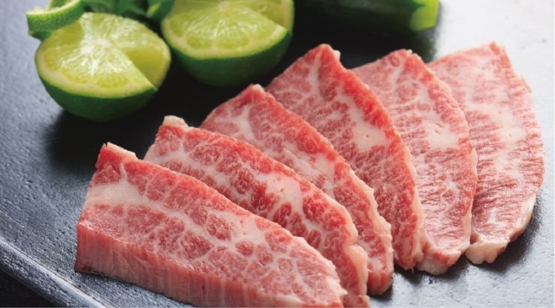 北谷龍｜沖繩燒肉吃到飽｜美國村車程 10 分鐘-沖繩黑毛和牛吃到飽方案
