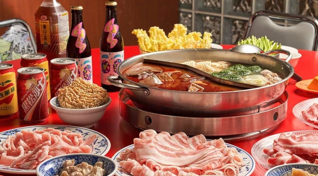 詹記麻辣火鍋 西門大世界-詹記搶先訂｜預付訂金 4000 元折抵｜贈黃金魚蛋