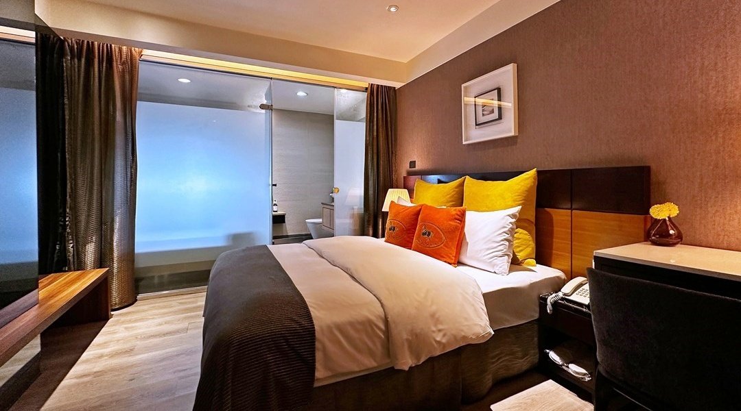 漾館溫泉飯店-樸質雙人客房 2h｜享免費停車、Mini Bar	