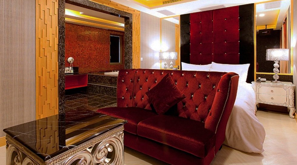 探索 Motel 延平館-探索 KTV 4 人派對房｜2026 跨年派對