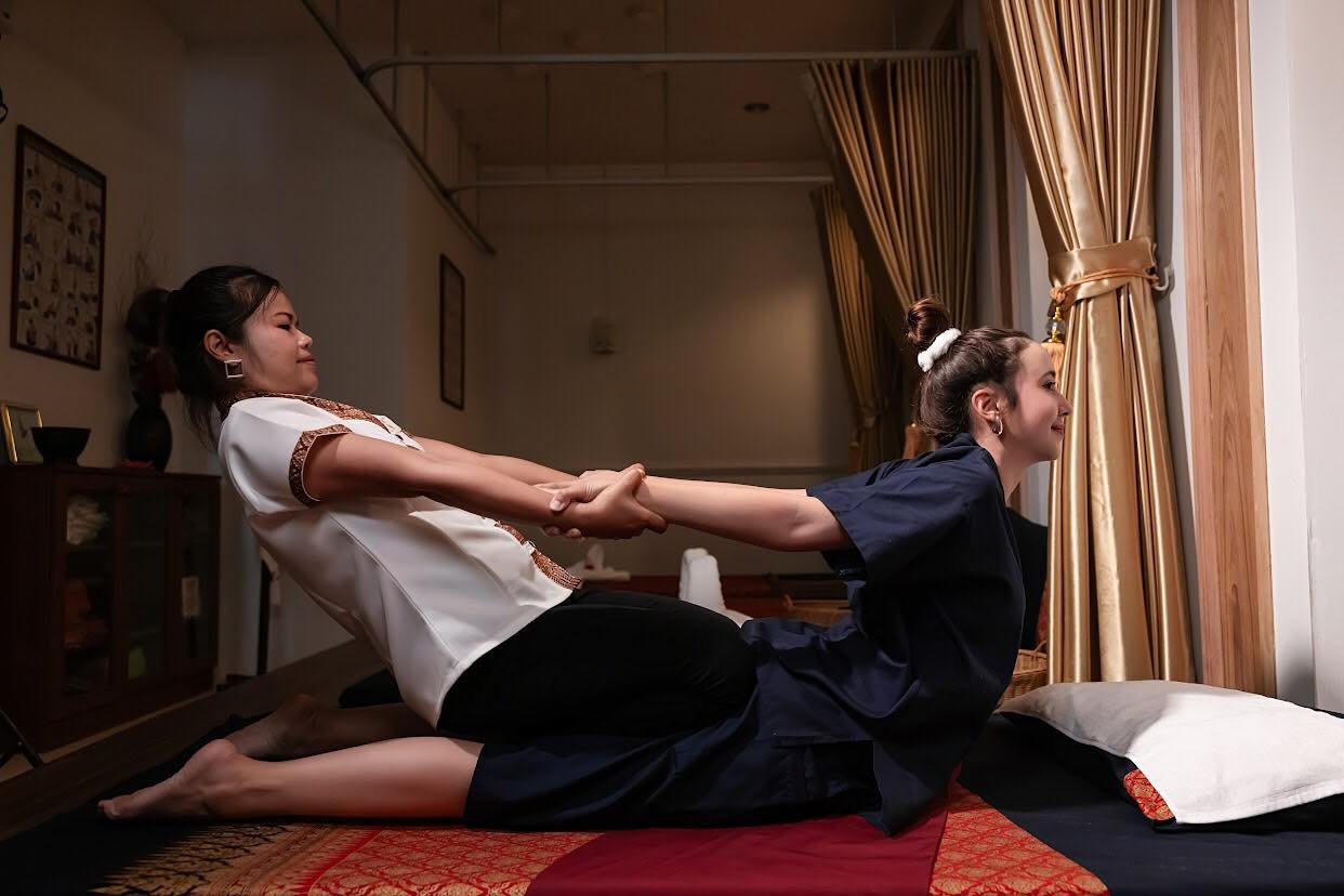 Roma Massage&Spa (Wachiratham Sathit 43)-泰式按摩