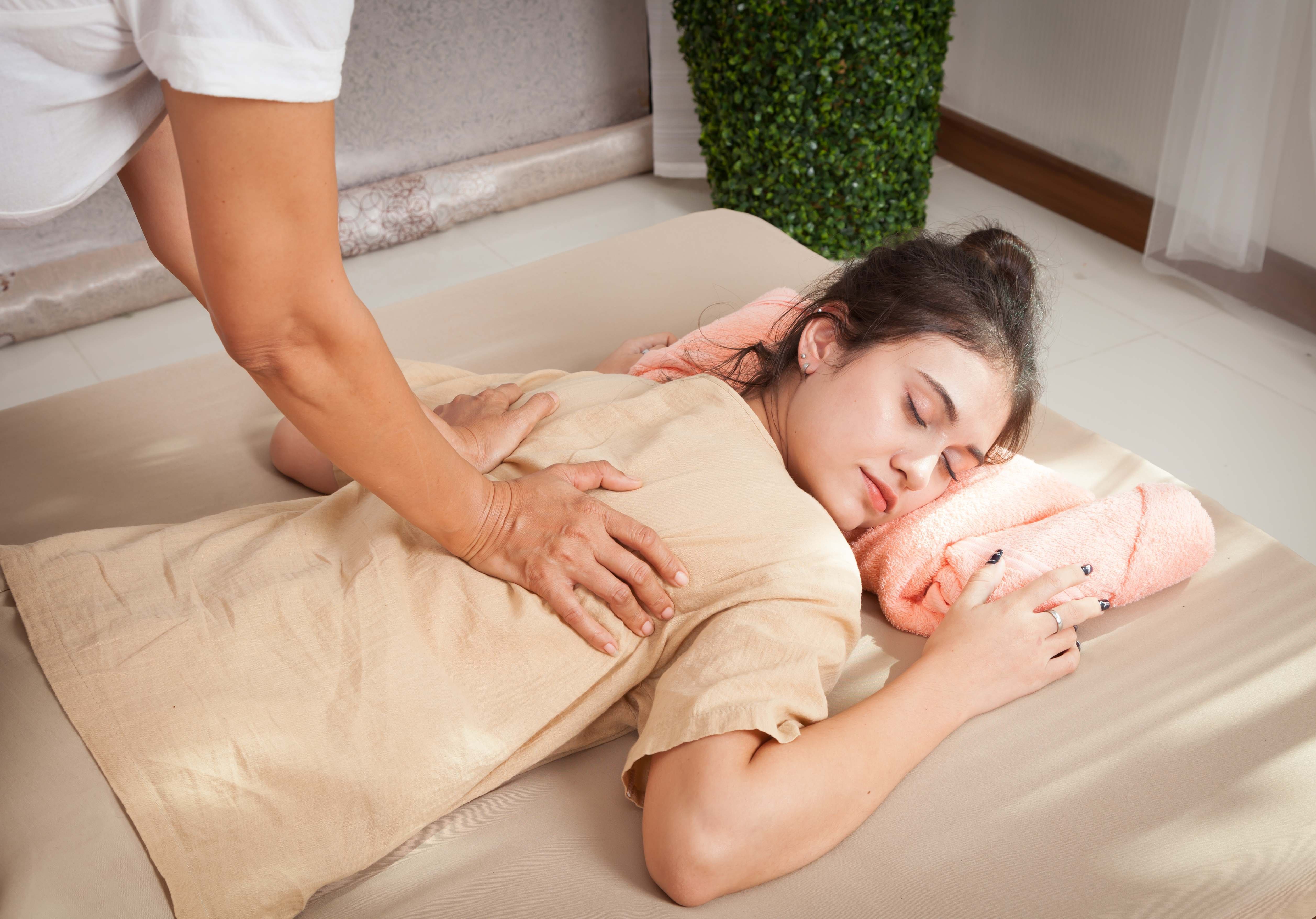 Preme Pavilion Spa & Massage (Iconsiam)-泰式按摩 90 分鐘