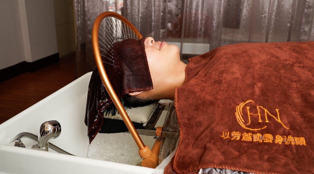 以芳越式洗髮｜舒壓spa|耳燭｜採耳-超值優惠套餐B