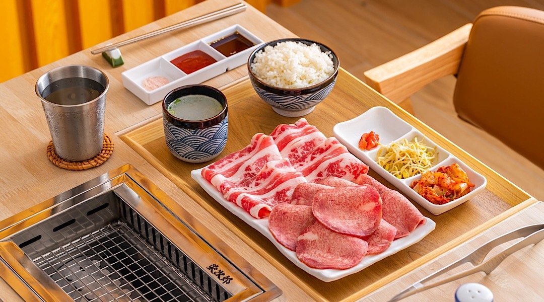 栄次郎個人燒肉 板橋文化店-預付訂金 350 元折抵｜贈時蔬櫛瓜或井村屋冰淇淋