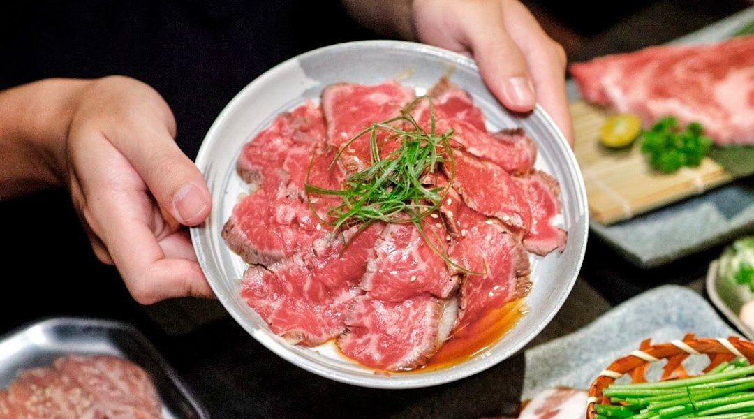 火火燒肉販賣所 軍功店-預付訂金 1000 元折抵 | 贈赤身腿內肉