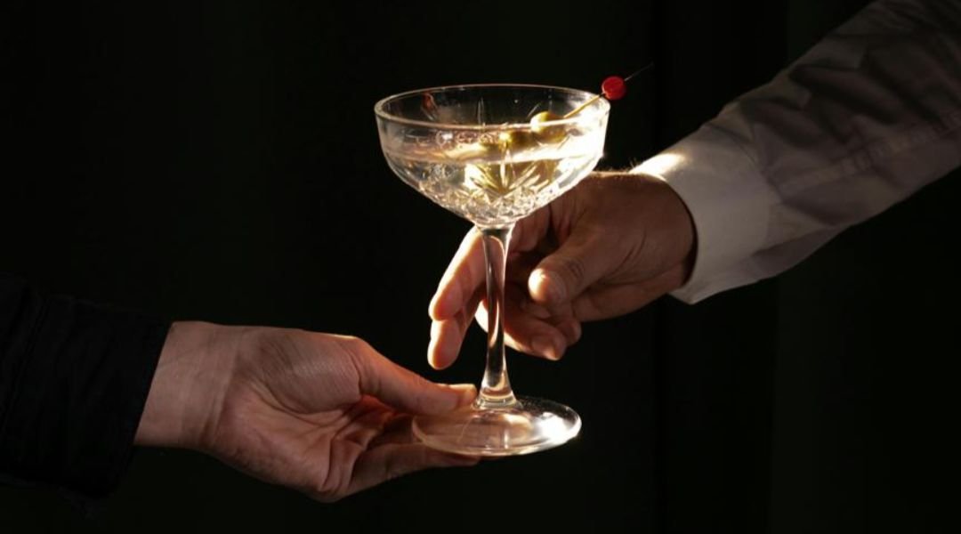 Dining In The Dark Kuala Lumpur -Wine Pairing Classic Set + Complimentary Mystery Mocktail