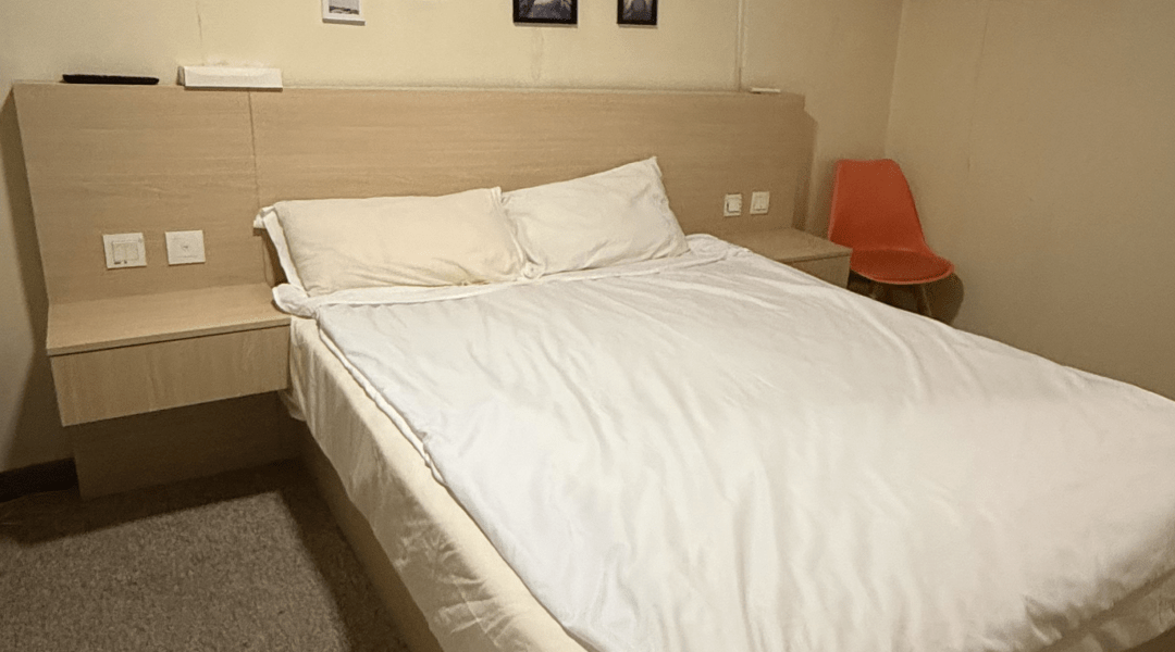 中港旅店 China (HK) Motel-豪華大床客房 3h｜北角時鐘酒店