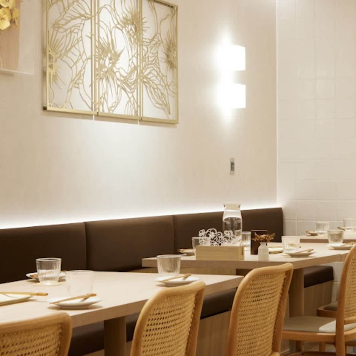 Sumire 堇樂店內環境乾淨舒適