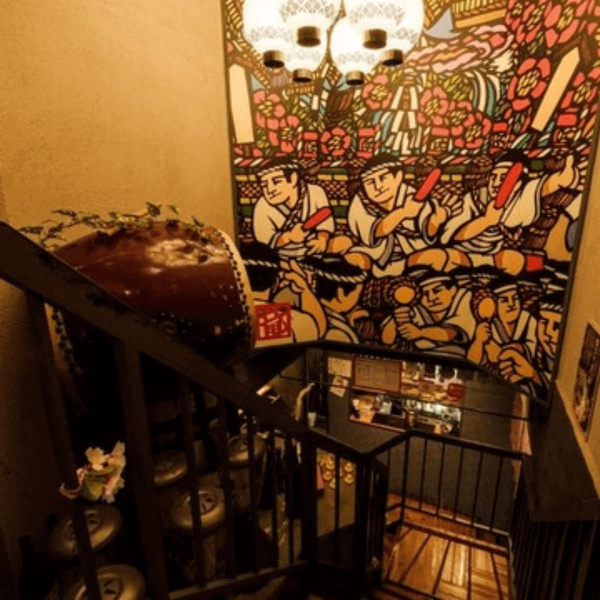 串燒 BISTRO 福蜜蜜 銀座廊道街店 溫馨居酒屋遇上時尚 Bistro，在現代簡約中注入日式和風底蘊。