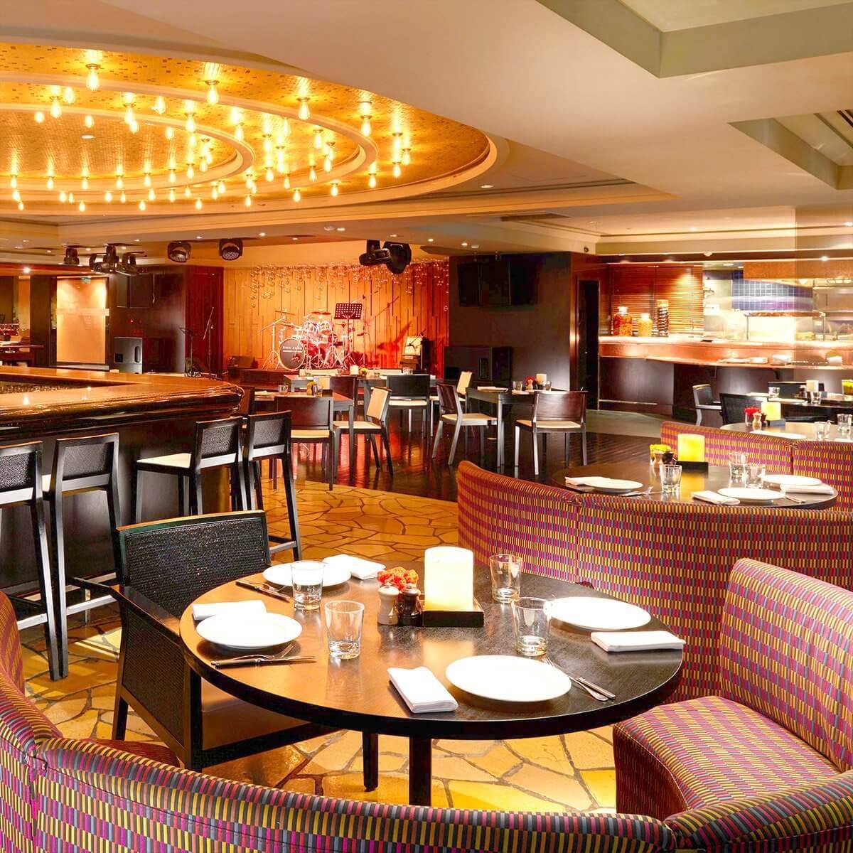 君悅 Ziga Zaga 座位半包廂式適合聚會