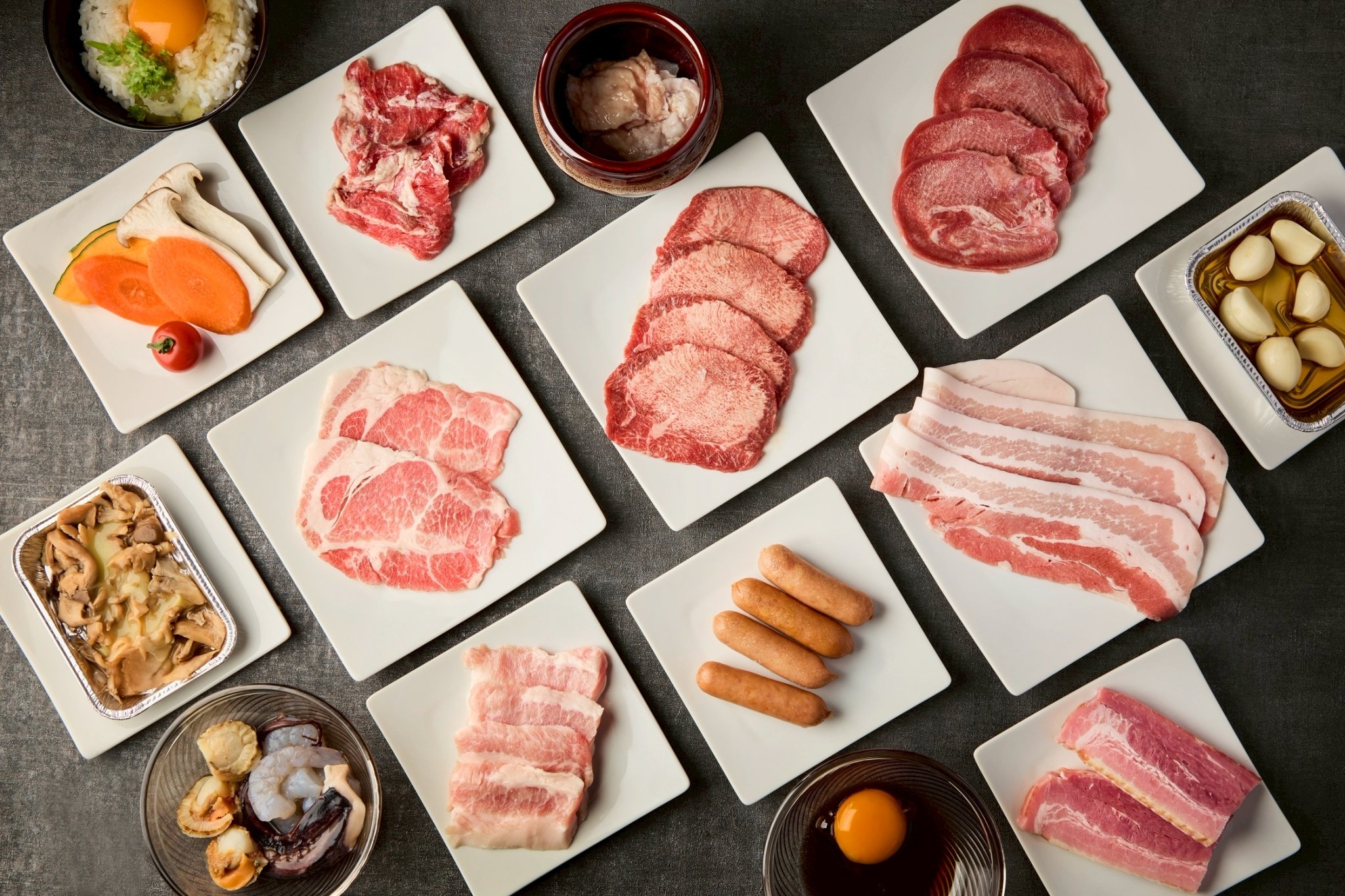 東京人氣燒肉品牌肉屋の台所和牛燒肉吃到飽套餐，提供多種和牛部位與燒肉料理。