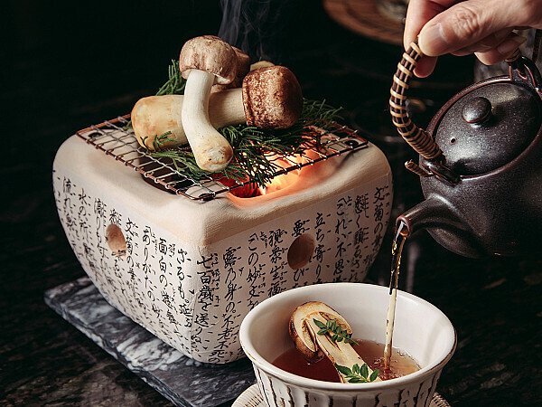 想用優惠價吃焰餐廳，記得使用 FunNow 預訂