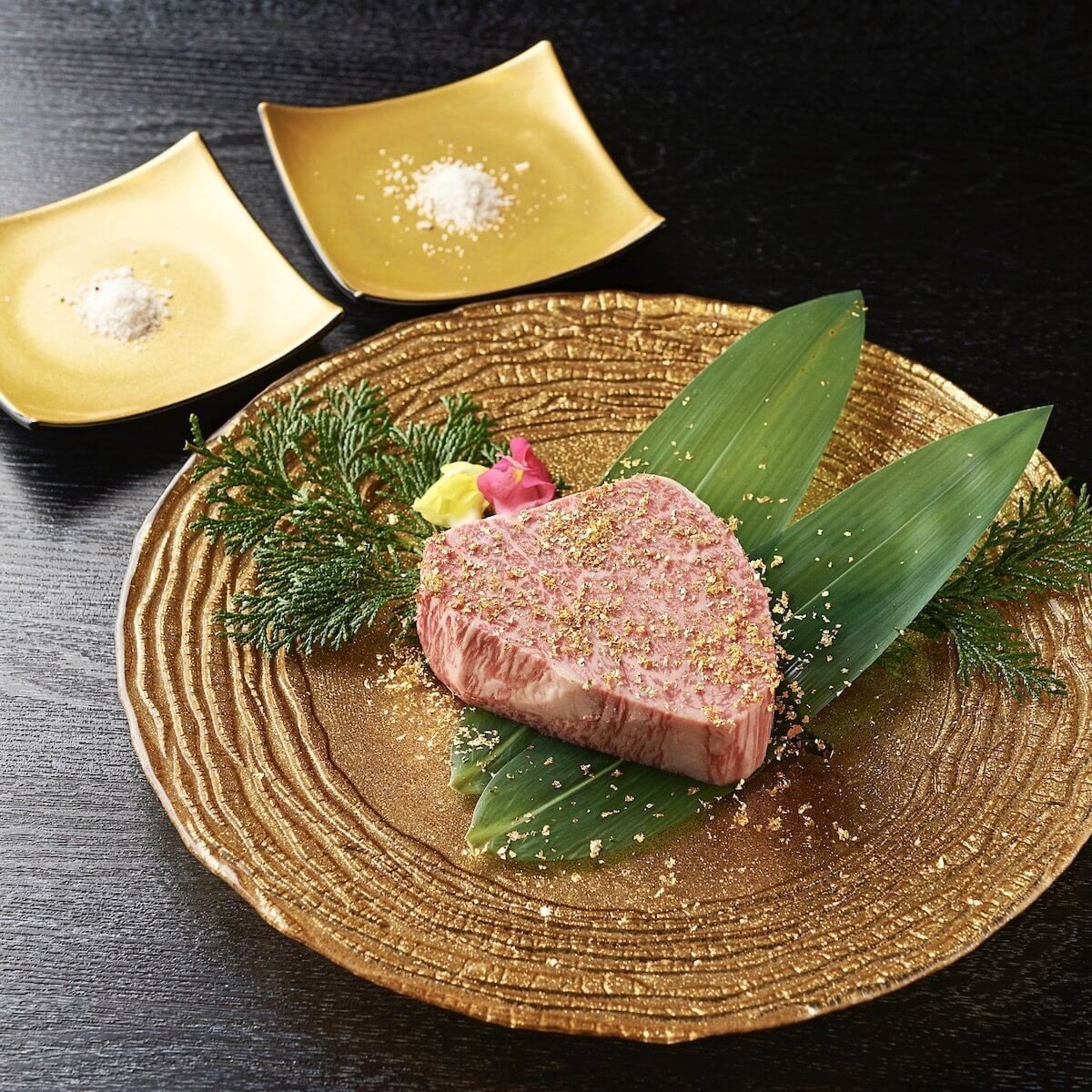 燒肉 和牛之聲嚴選頂級肉品，極致還原和牛本味。