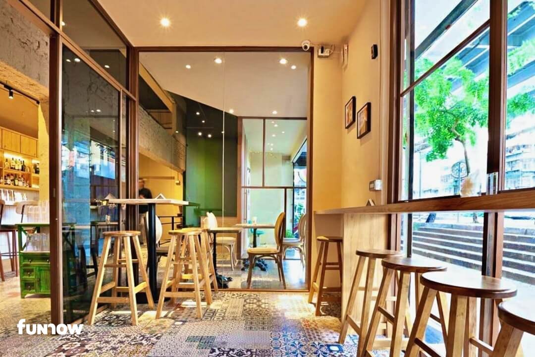 寓曰餐廳環境