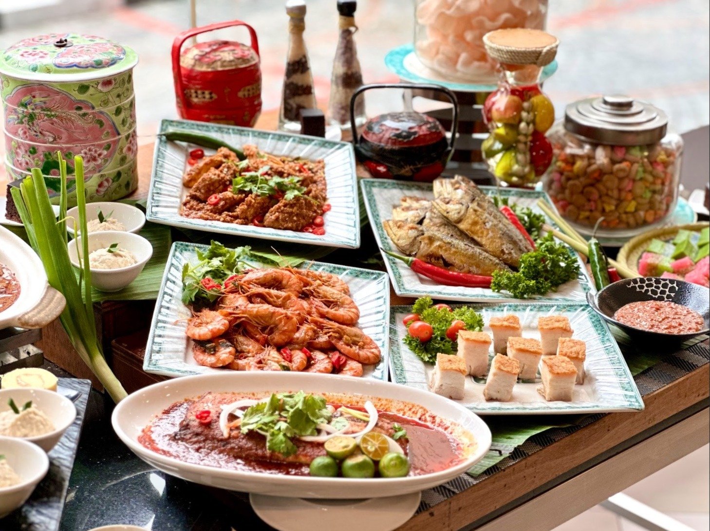 Sun's Cafe @ Hotel Grand Pacific