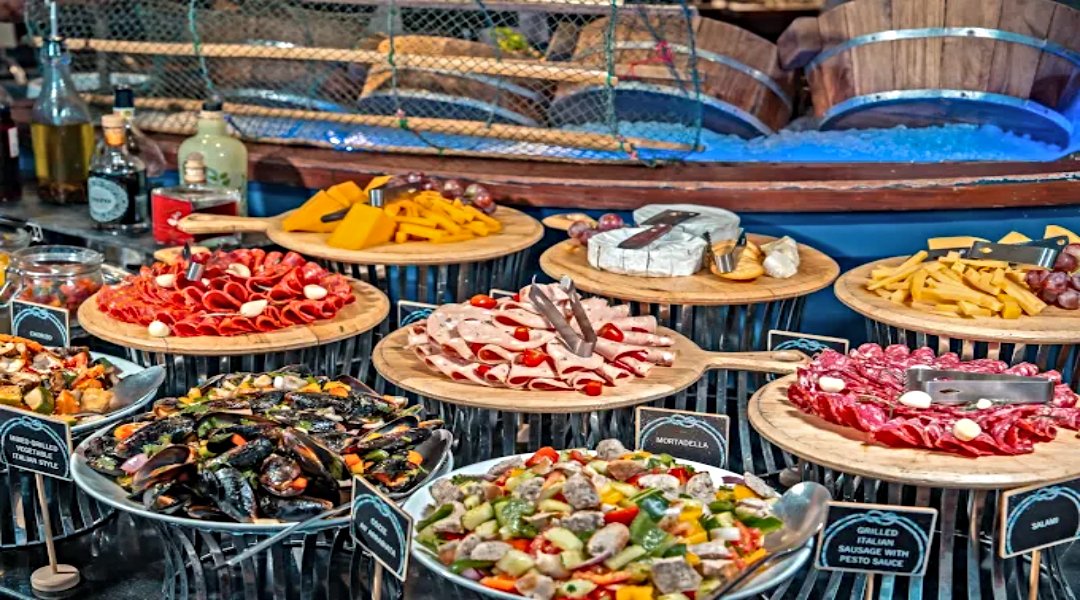 Ploenchit All Day Dining @ Four Points by Sheraton Bangkok
