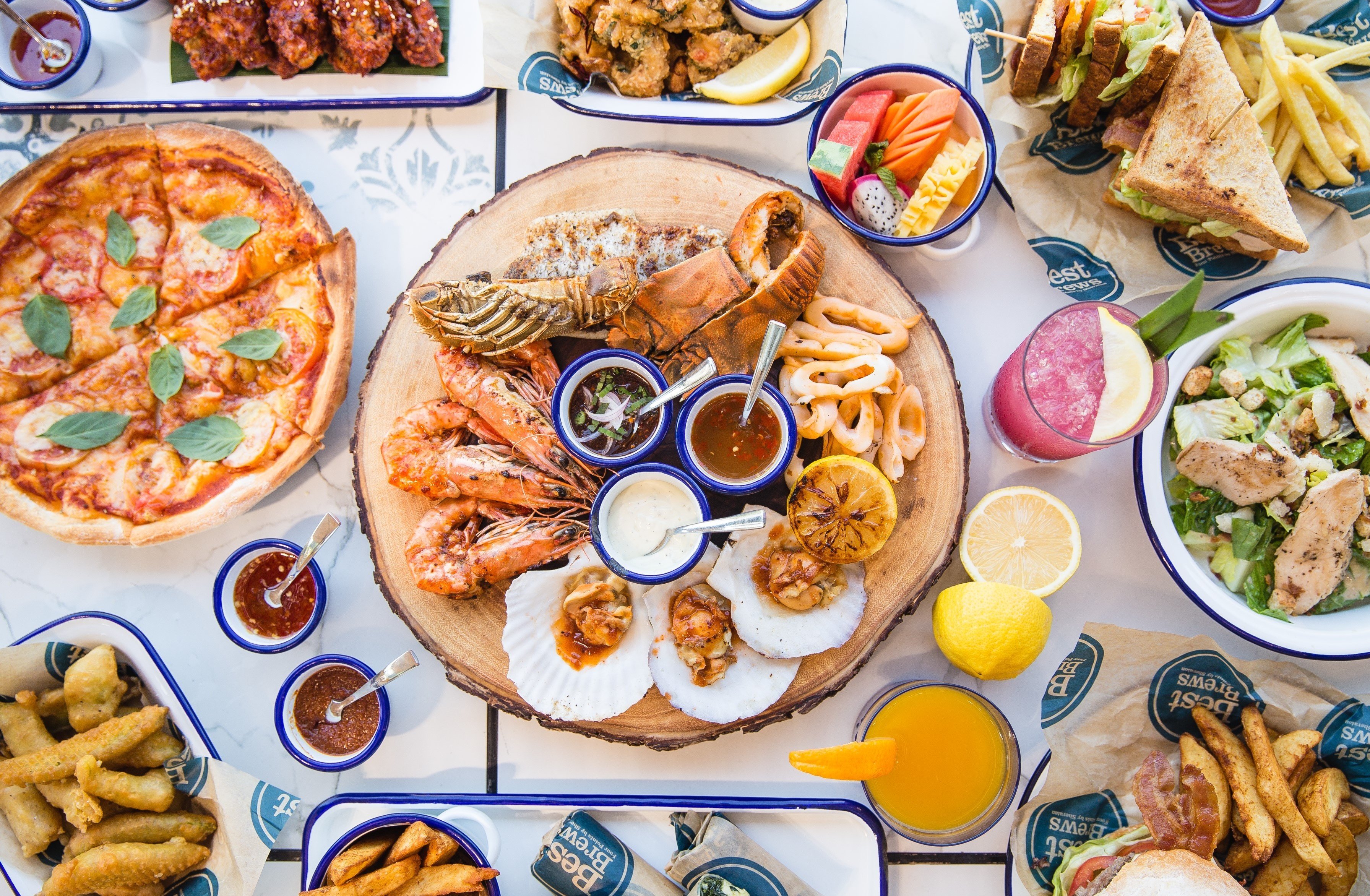 The Deck Beach Club Patong @ Four Points by Sheraton Phuket Patong Beach Resort