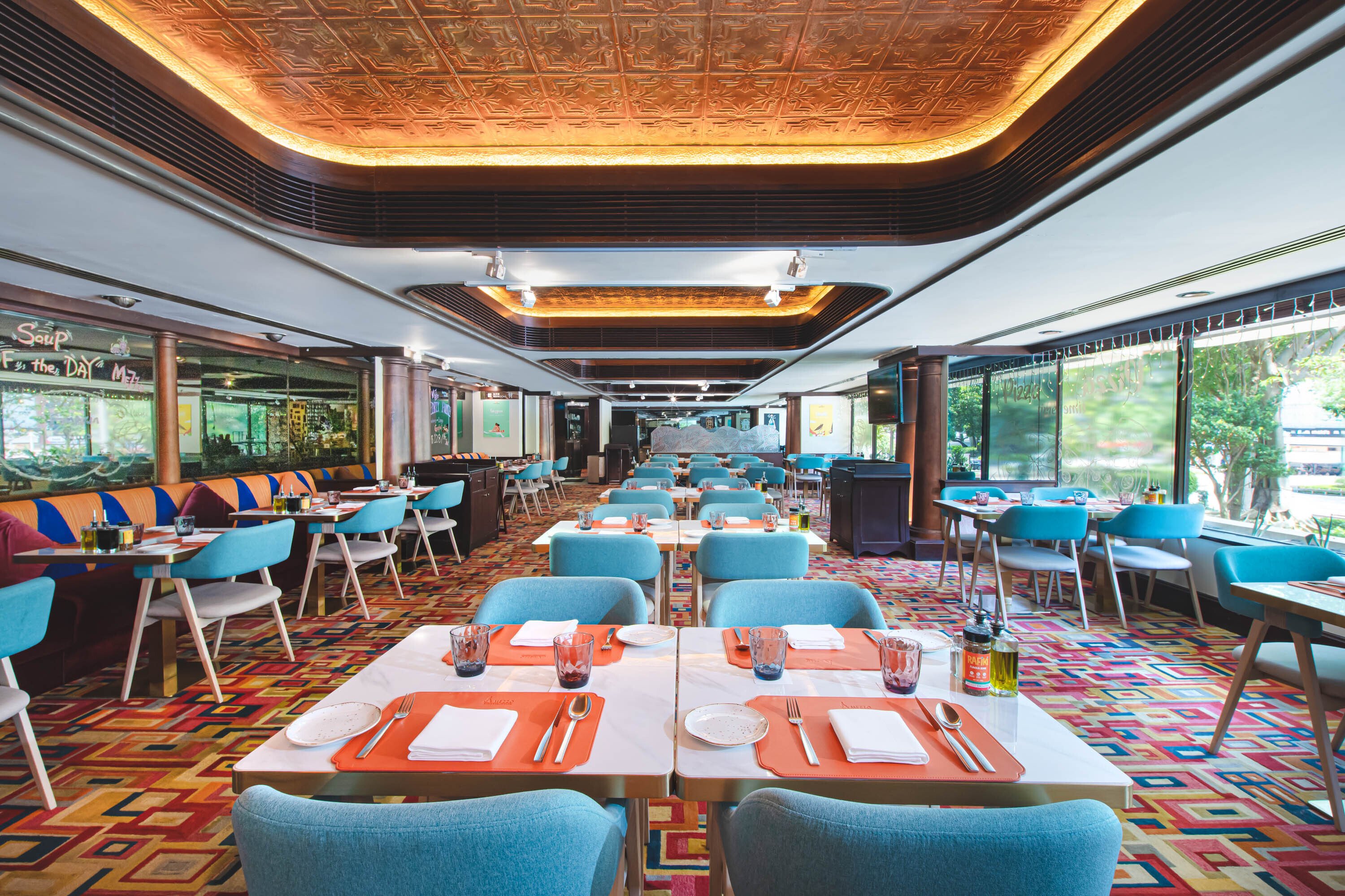 Mezzo @ Regal Kowloon Hotel