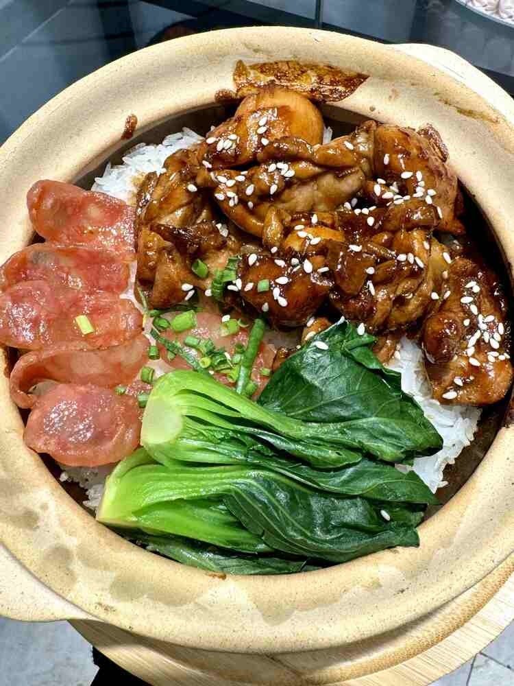 Lau Tasteful Eats