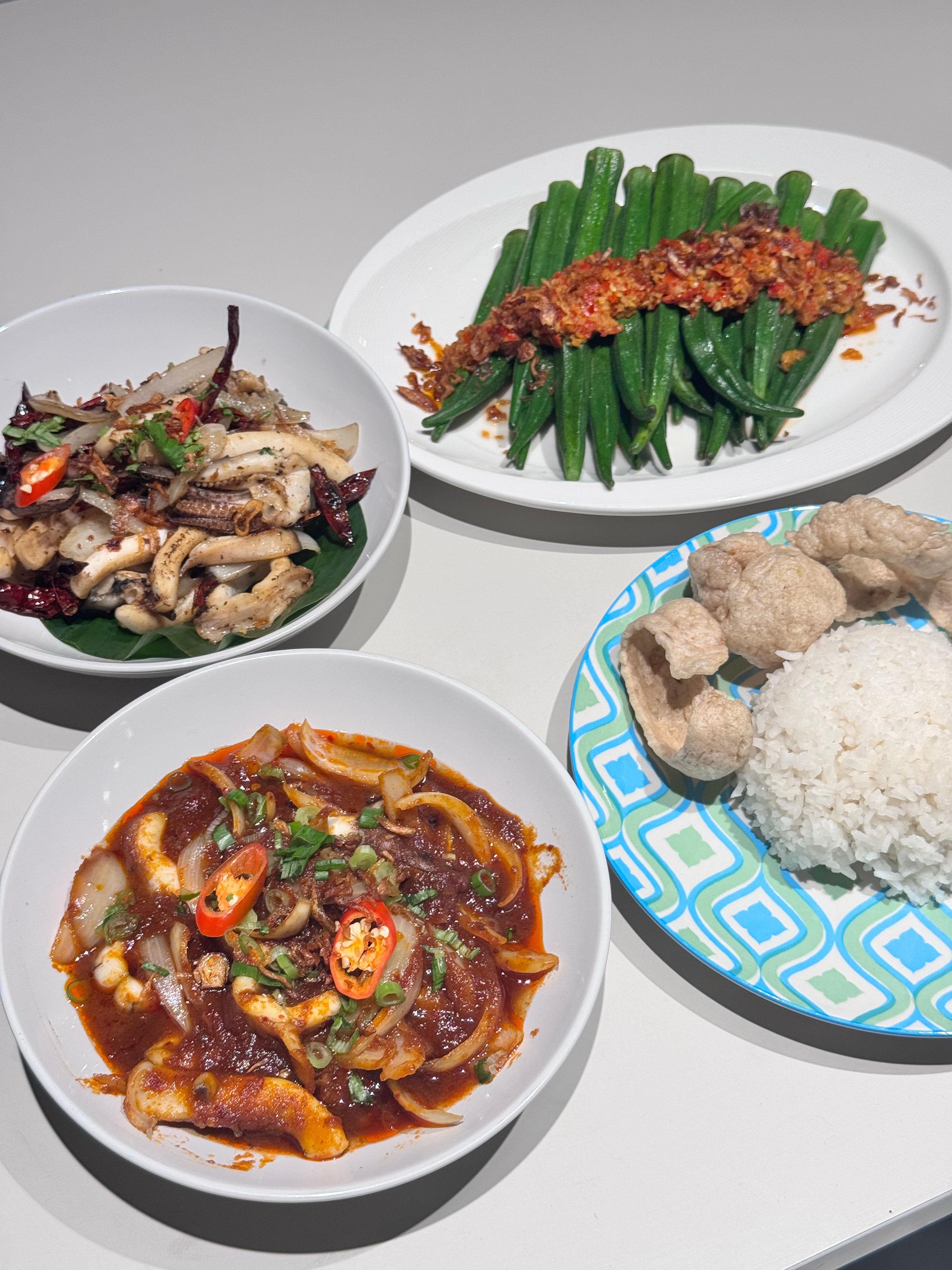 Just Eats @ Just Pets Megastore (Kota Damansara)