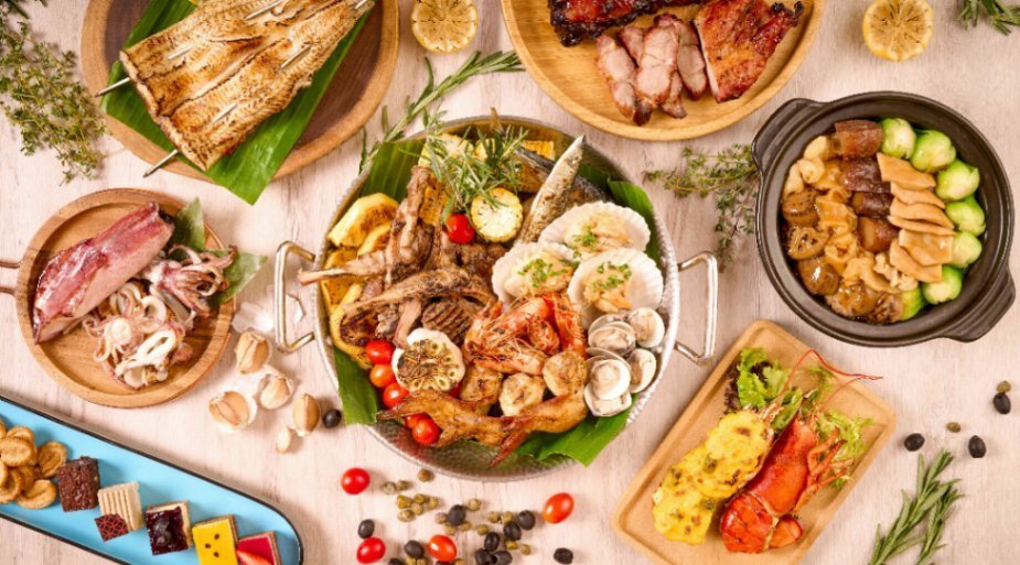 Cafe Lagoon Outdoor @ Gold Coast Hotel