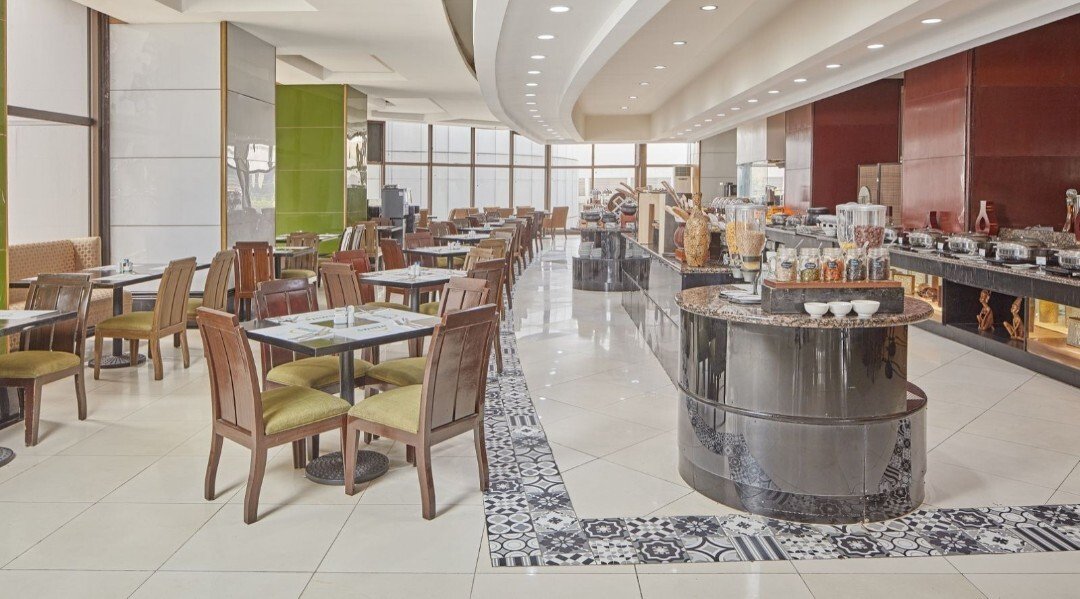 Fab Restaurant @ Holiday Inn and Suites Manila Galleria