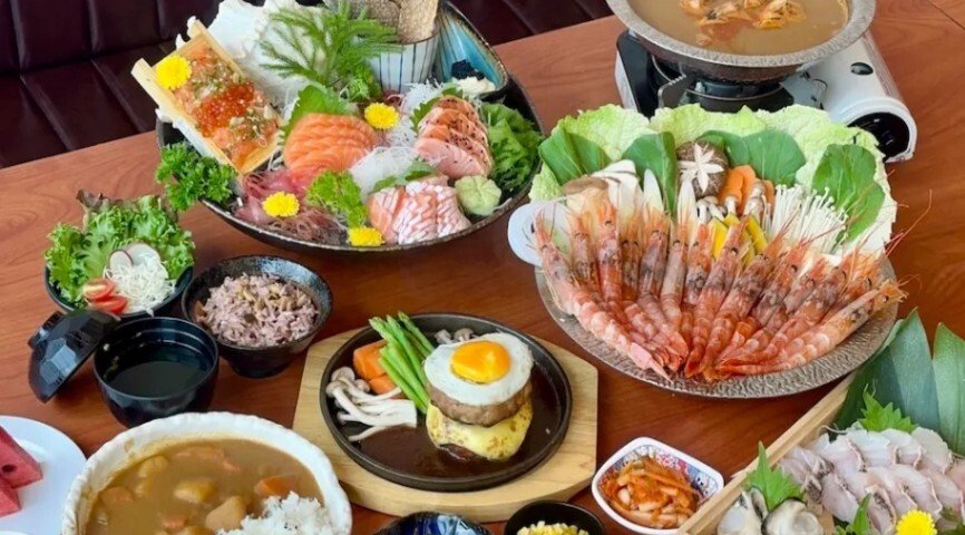 Yurijin Izakaya & Japanese Dining Ekkamai