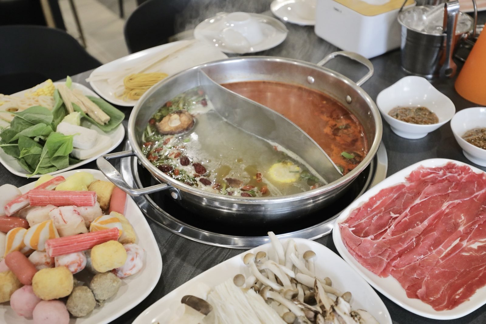 Hello Hot Pot @ Paranaque