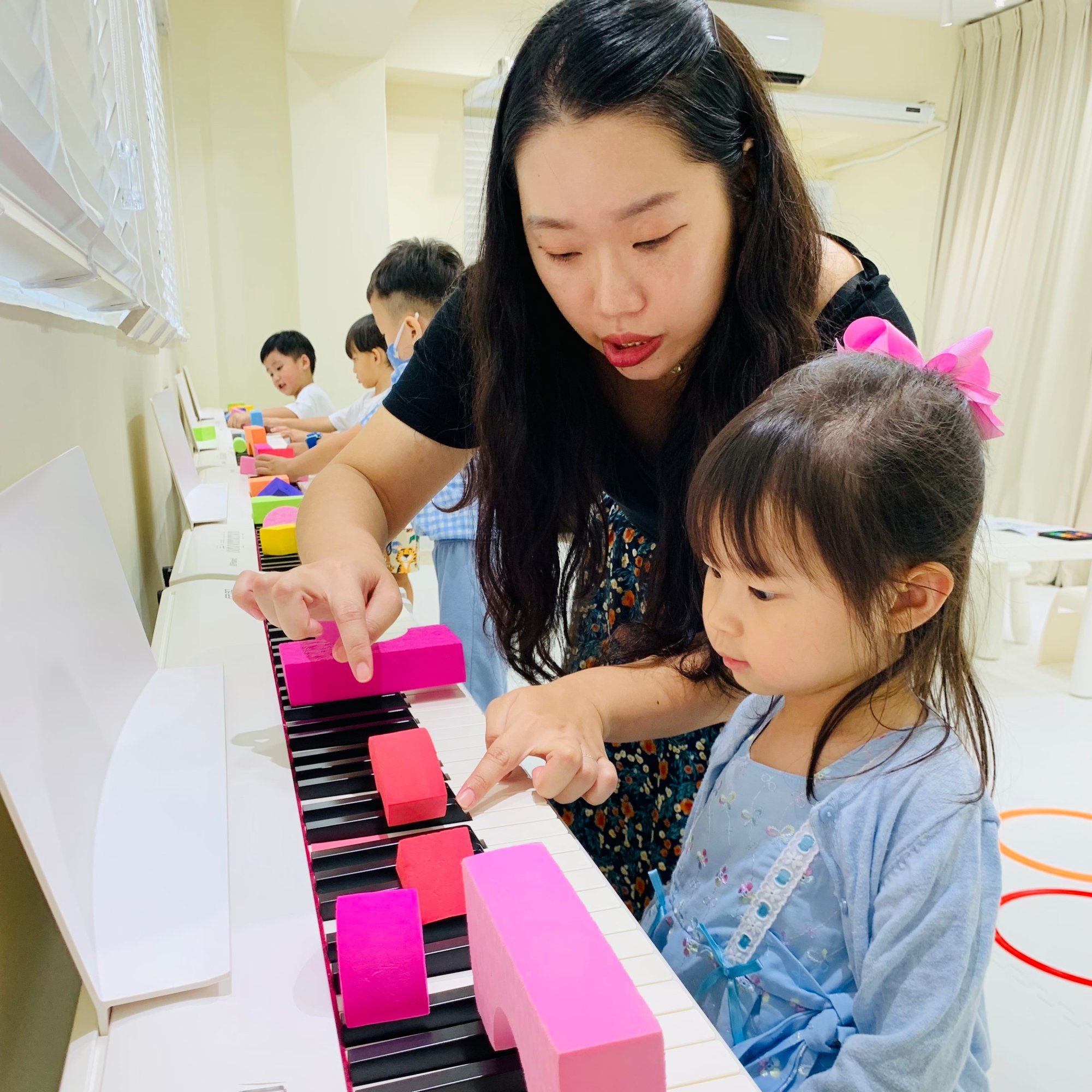 3.5~4.5歲】幼兒鋼琴班：音樂基礎認知遊戲X 培養身體律動｜Niceday