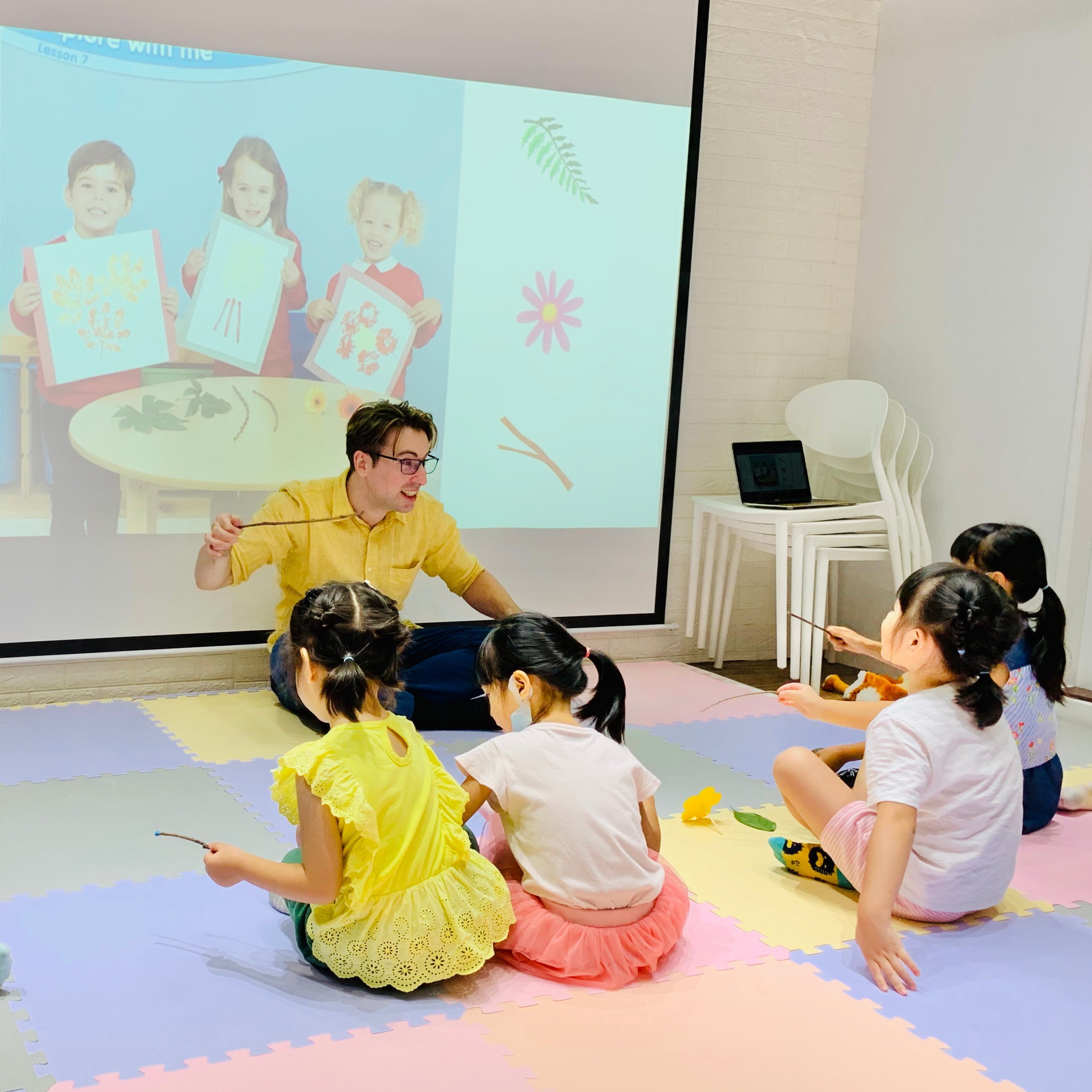 4~7歲】全美外師兒童英文會話：音樂律動X 自信開口說英語｜Niceday