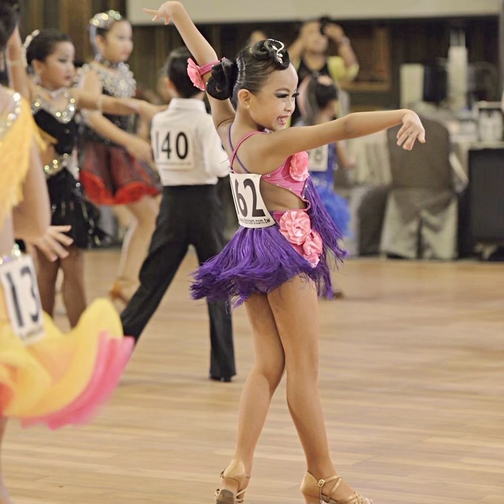 6~12歲】兒少拉丁舞蹈課程：基礎舞步X 節奏訓練｜Niceday