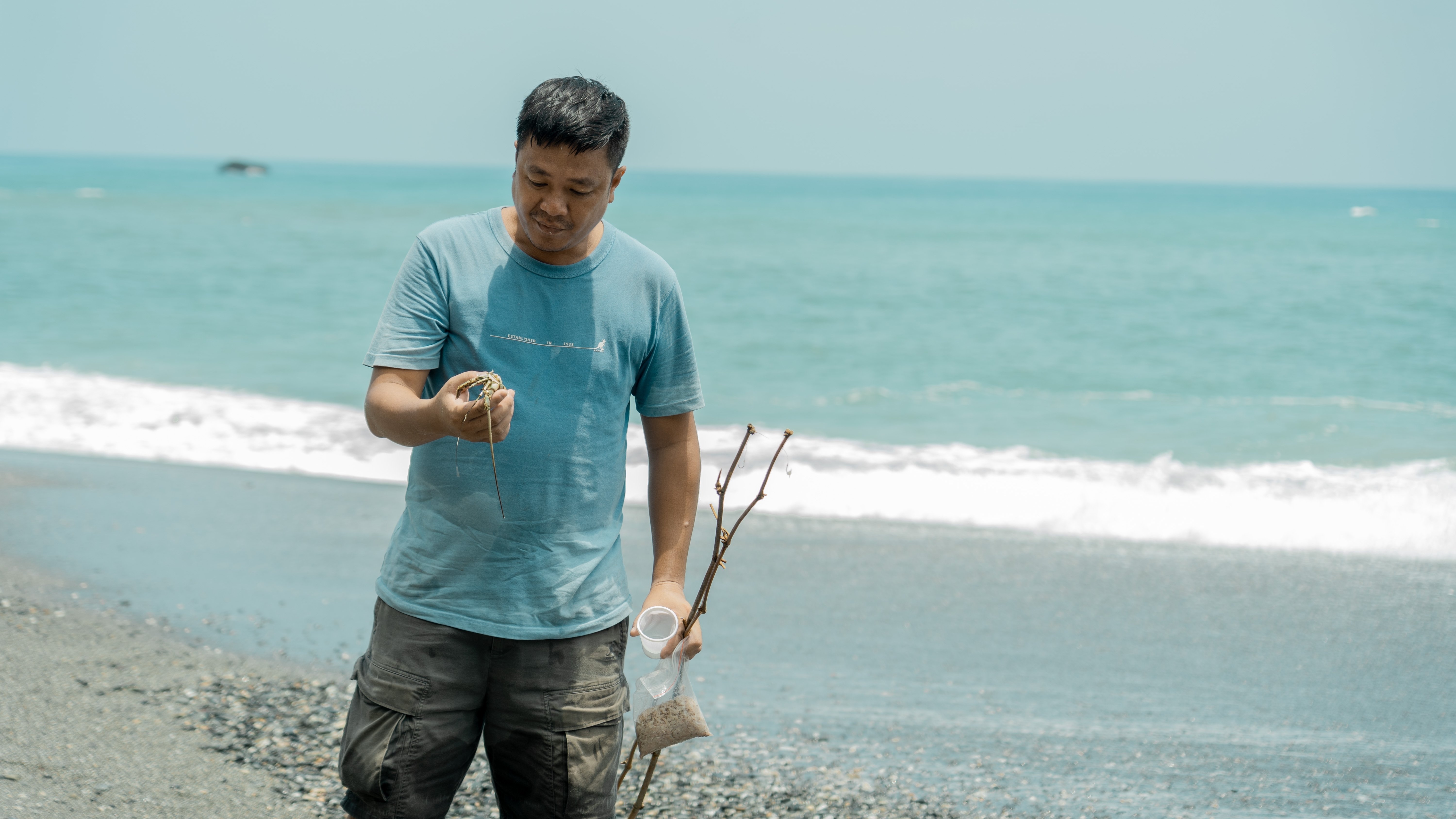 【7歲以上 | 台東長濱三個男人】沙灘上的大密寶，跟著阿美族去海邊！