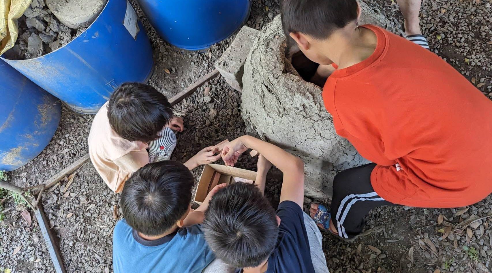 【3歲以上】宜蘭農場套票：撿鴨蛋 Ｘ 地瓜控窯 DIY