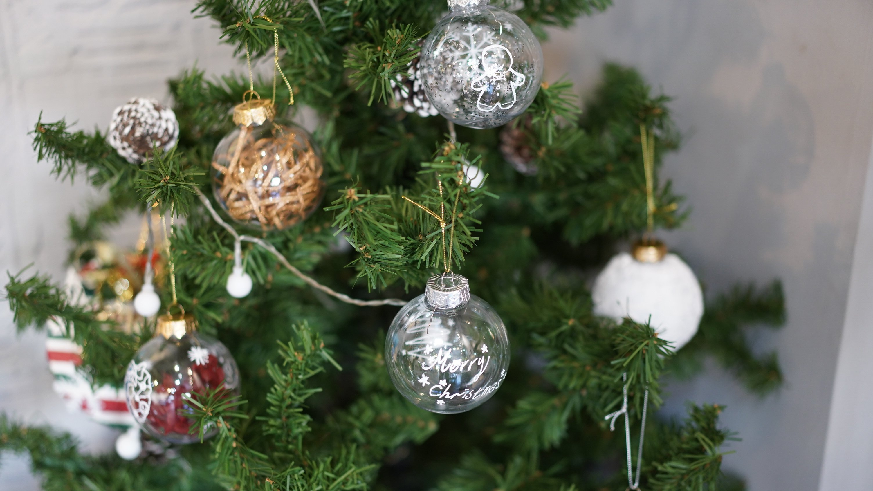 【3歲以上｜聖誕節限定】透明系手繪： 聖誕吊飾球