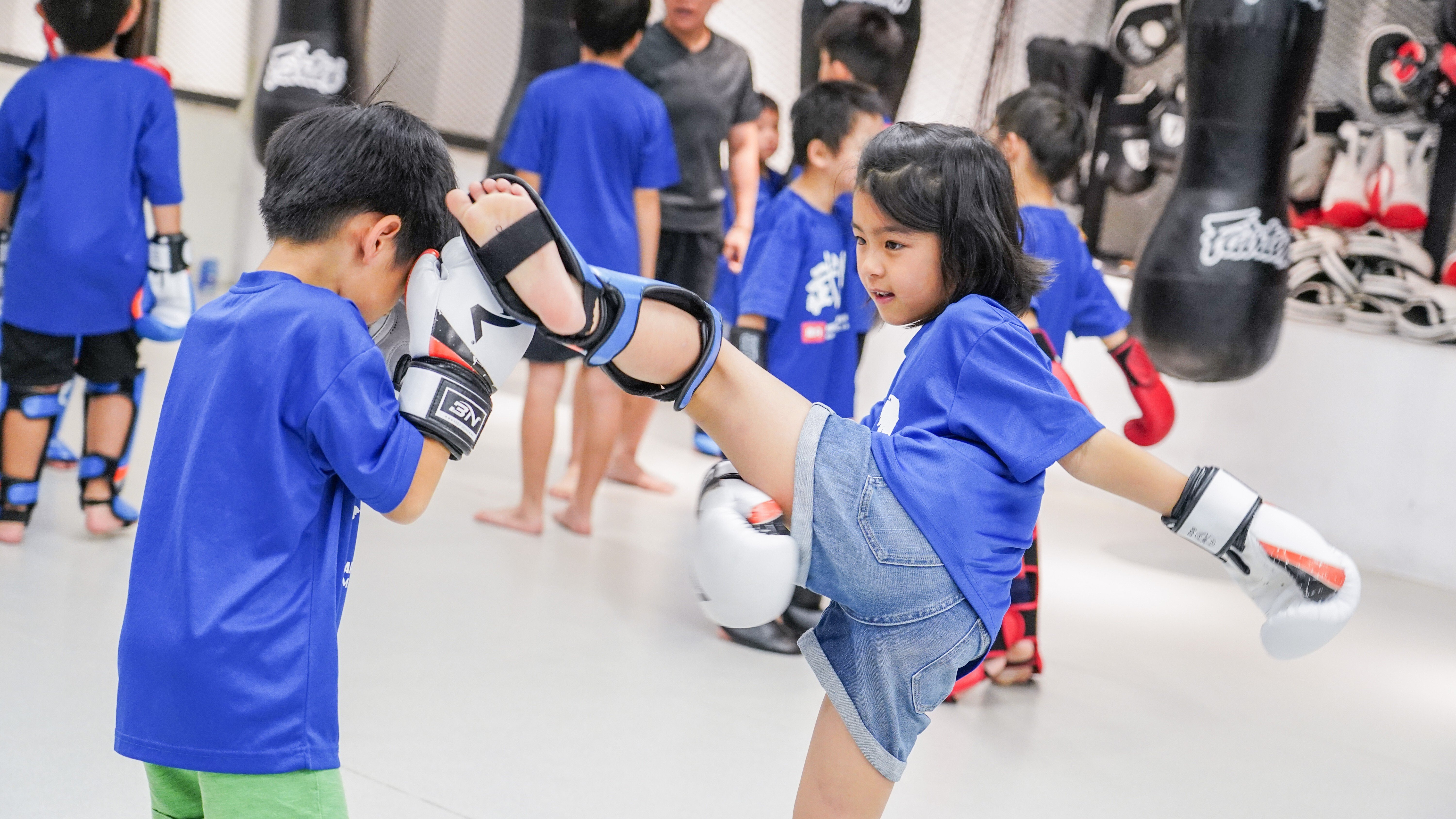 【6~12歲｜大直｜十日全天】小小勇者！武甲兒童防身武術冬令營：踢拳擊 X 肌力養成 X 巴西柔術