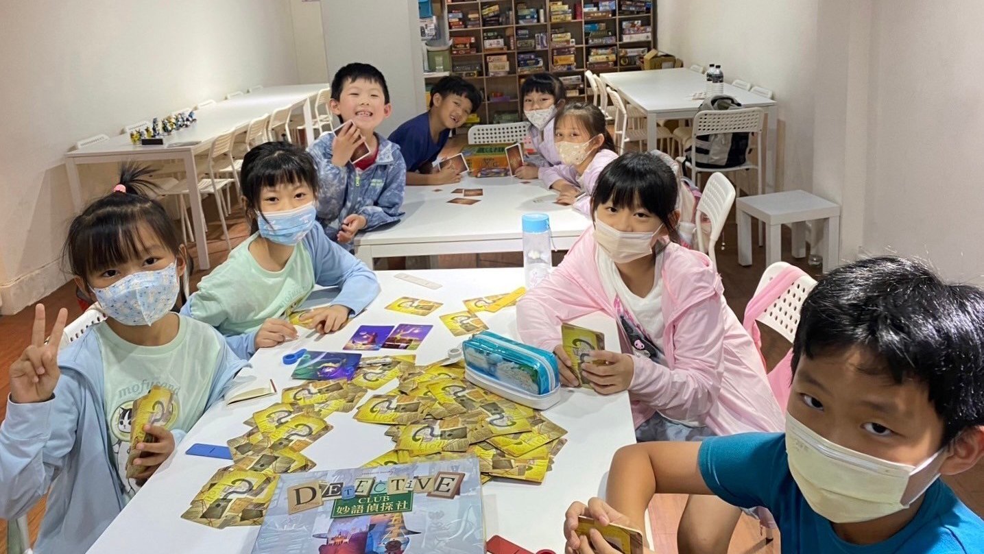 【中壢教室 | 5~12歲】3D 奇幻遊樂園五日冬令營：立體手作創意 X 空間建構訓練