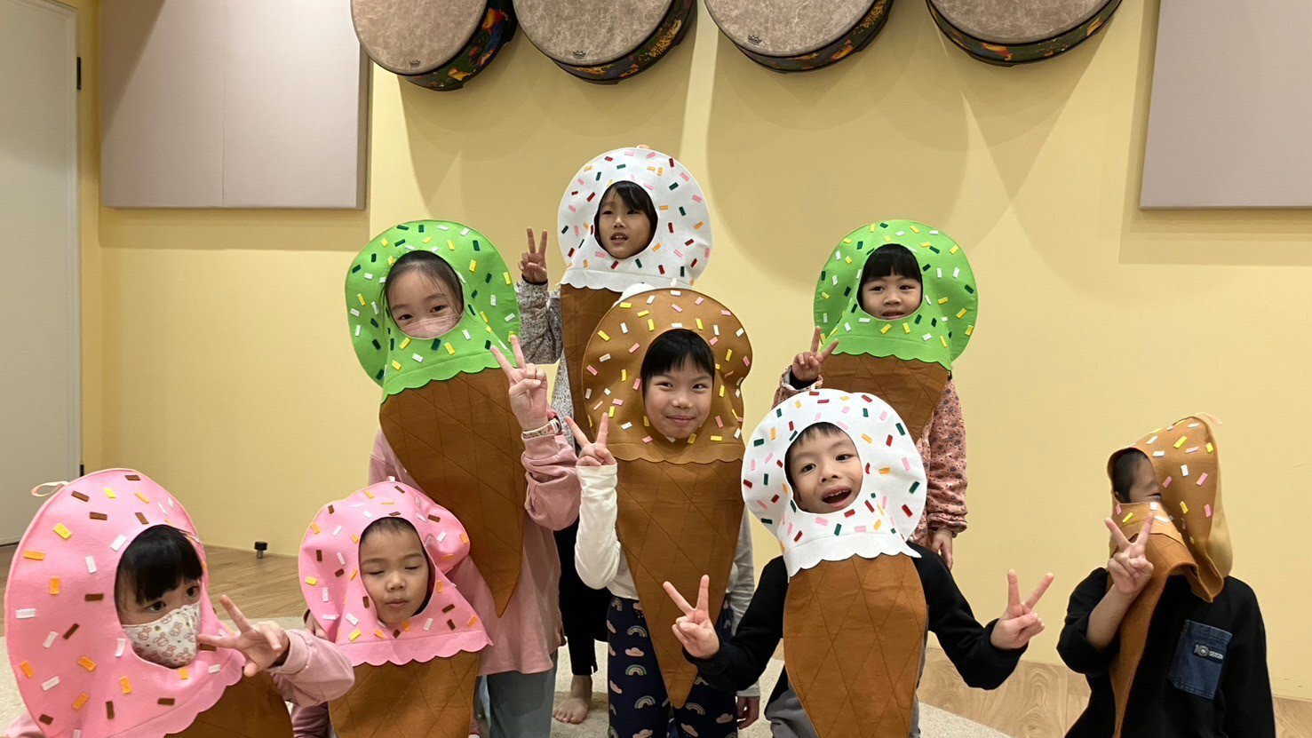 【6~11歲｜林口】國小五日冬令營：全英文寫作 X STEAM 藝術探索 Ｘ 韓國流行舞蹈 X 音樂課程