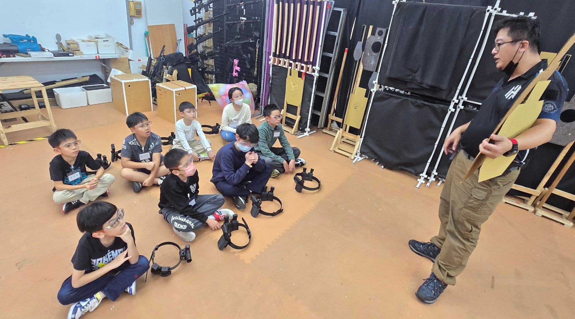 【一～九年級】小小神射手！基礎射擊研習 A 班：基礎安全與定向射擊