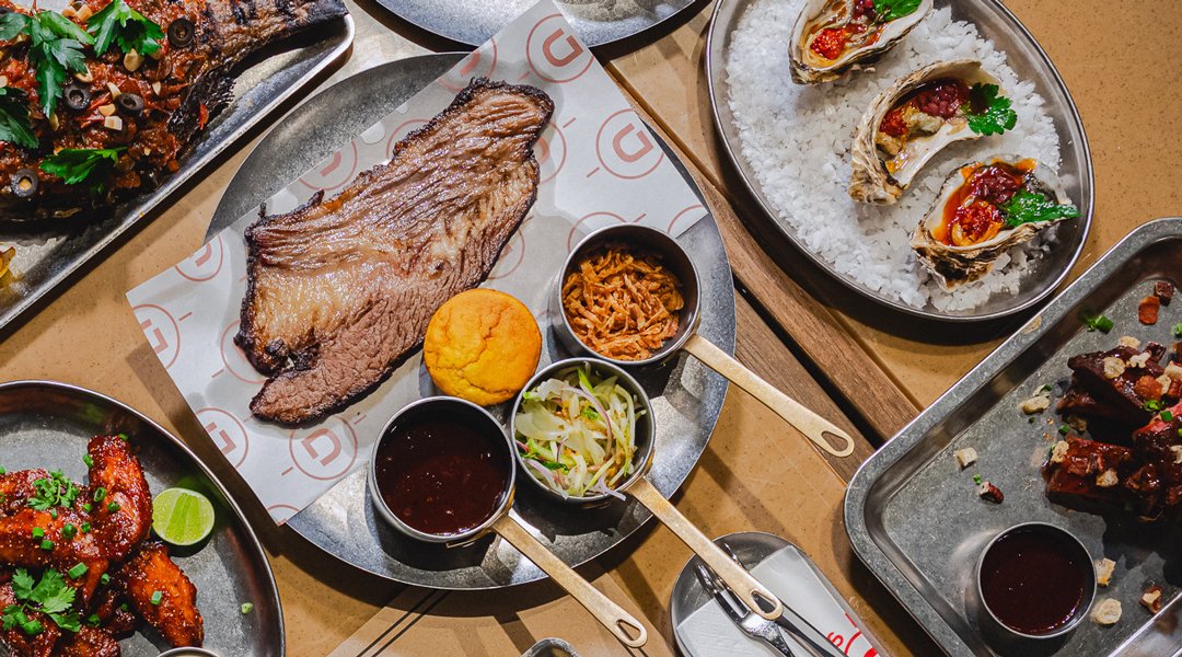 DECKLES Smokehouse @ Voco Bangkok