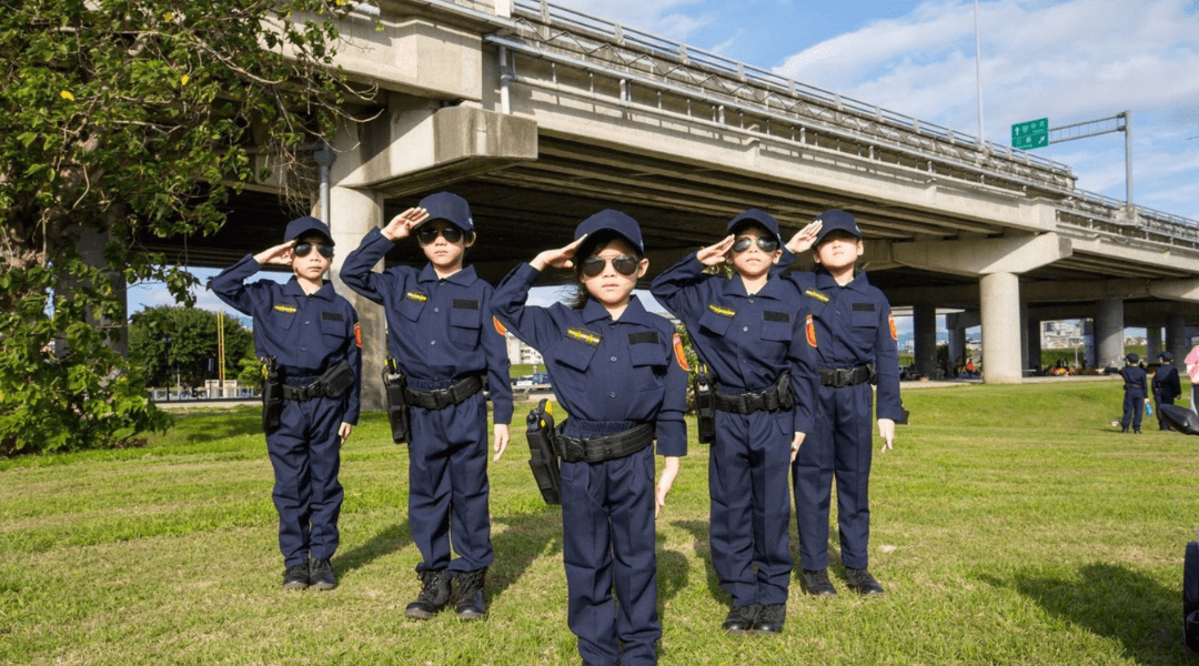 【3~12歲｜三重中山橋下】小小職人體驗：警察/消防員/陸軍/賽道情人/憲兵特勤/海陸
