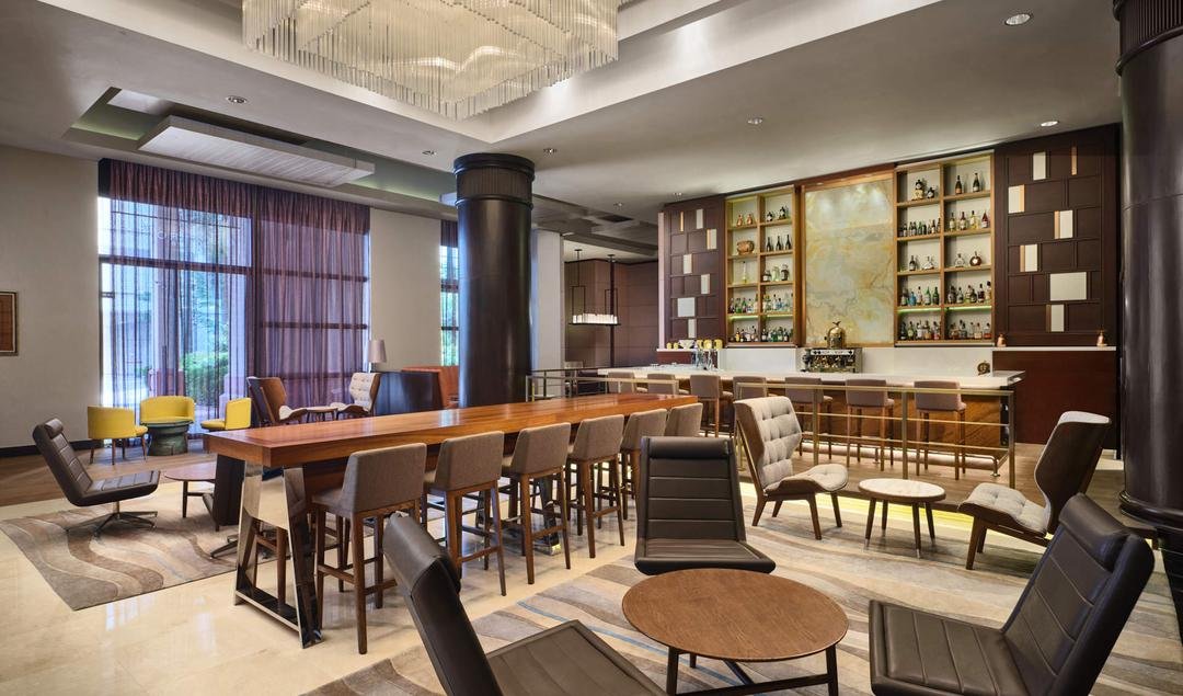 Crossroads Bar @ Paradox Singapore