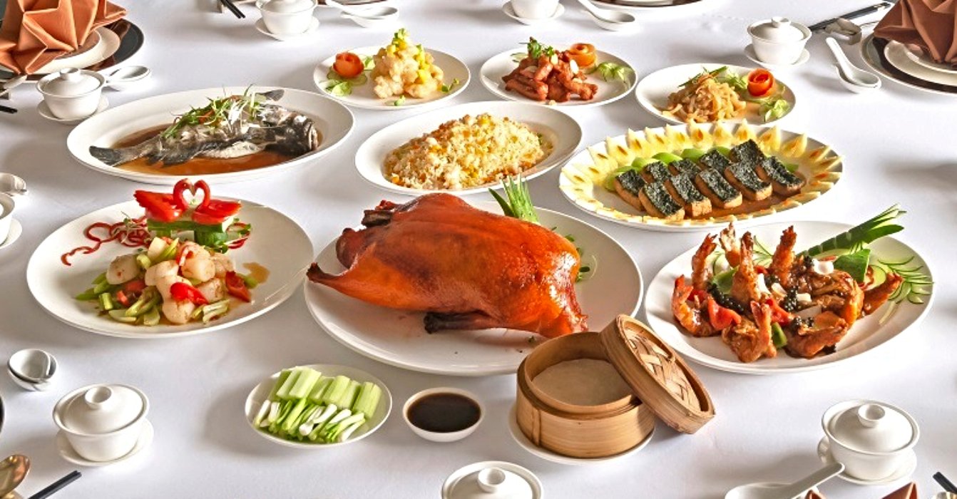 Xin Tian Di @ Crowne Plaza Bangkok Lumpini Park