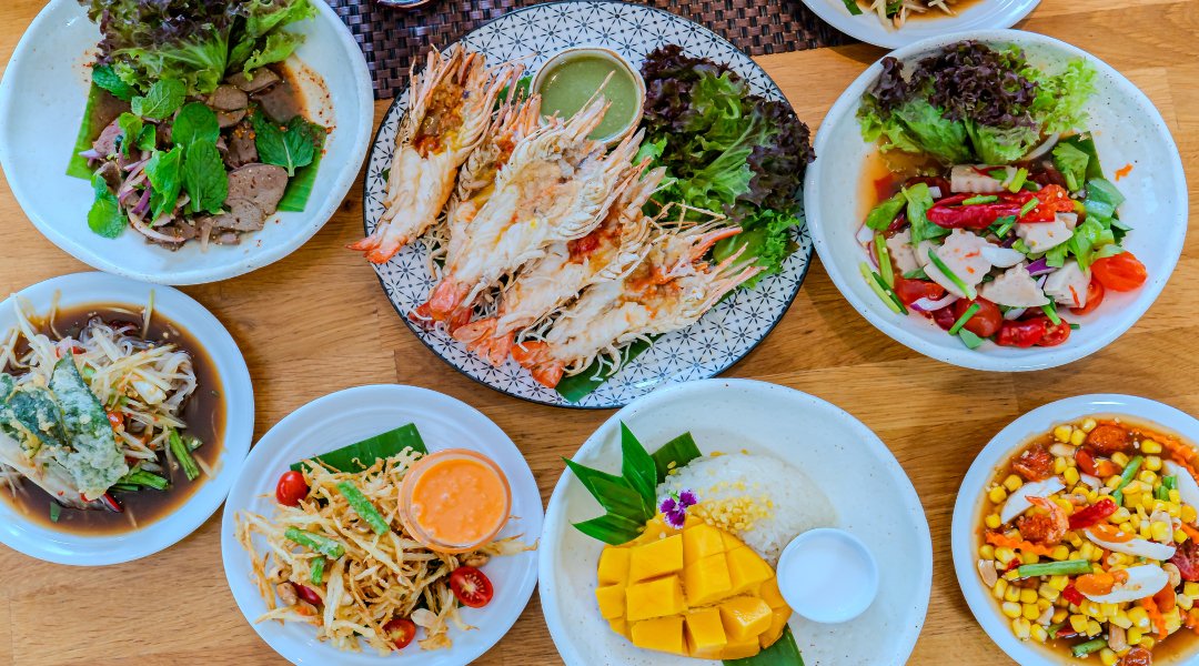 Saan Somtum Bar @ Maison Hotel Bangkok