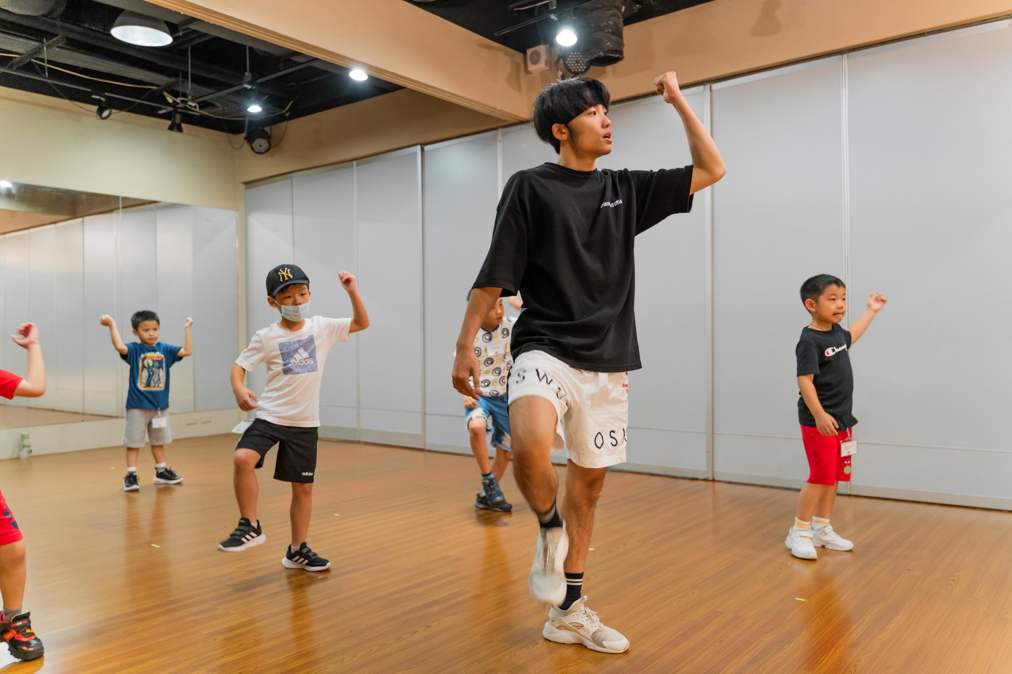 【6~8歲｜五日｜女團舞班】K-POP 兒童街舞冬令營