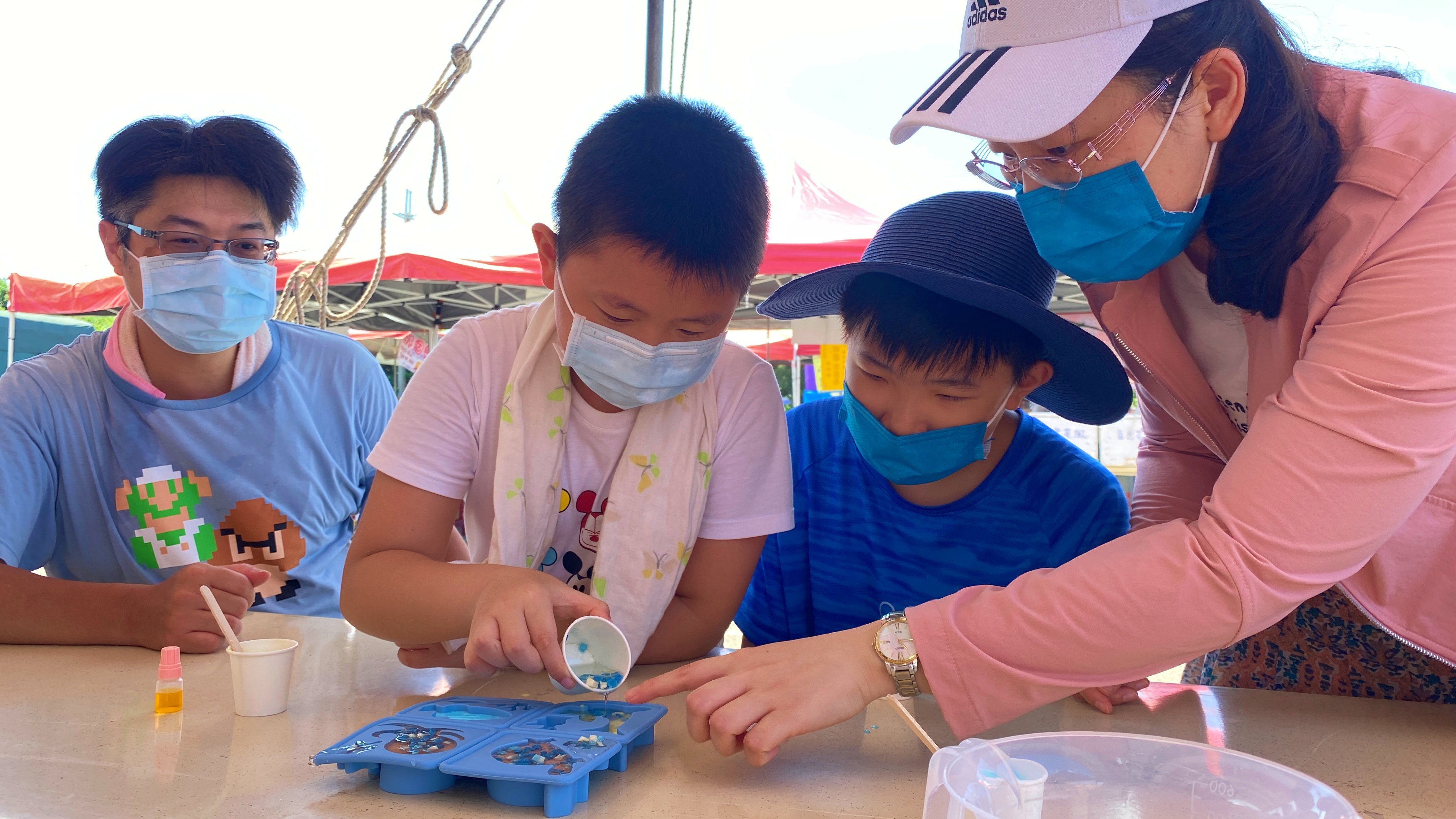 【 全年齡 】手作 DIY｜認識彰化貝類 X 蚵殼手工皂 DIY