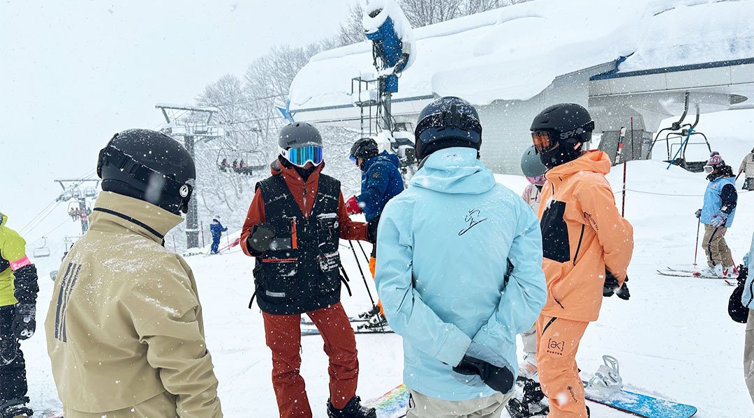 4 小時中文滑雪課程｜難度自選｜湯澤中里滑雪場