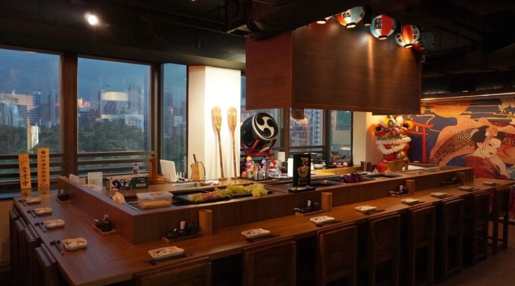 852居酒屋