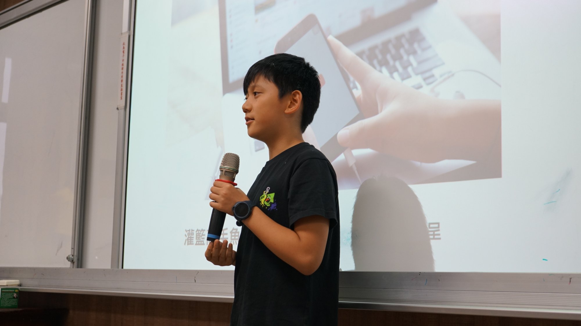 【升三~升七年級】初階網紅五天不過夜夏令營｜Z 世代 YouTuber x 媒體識讀 x 剪輯後製