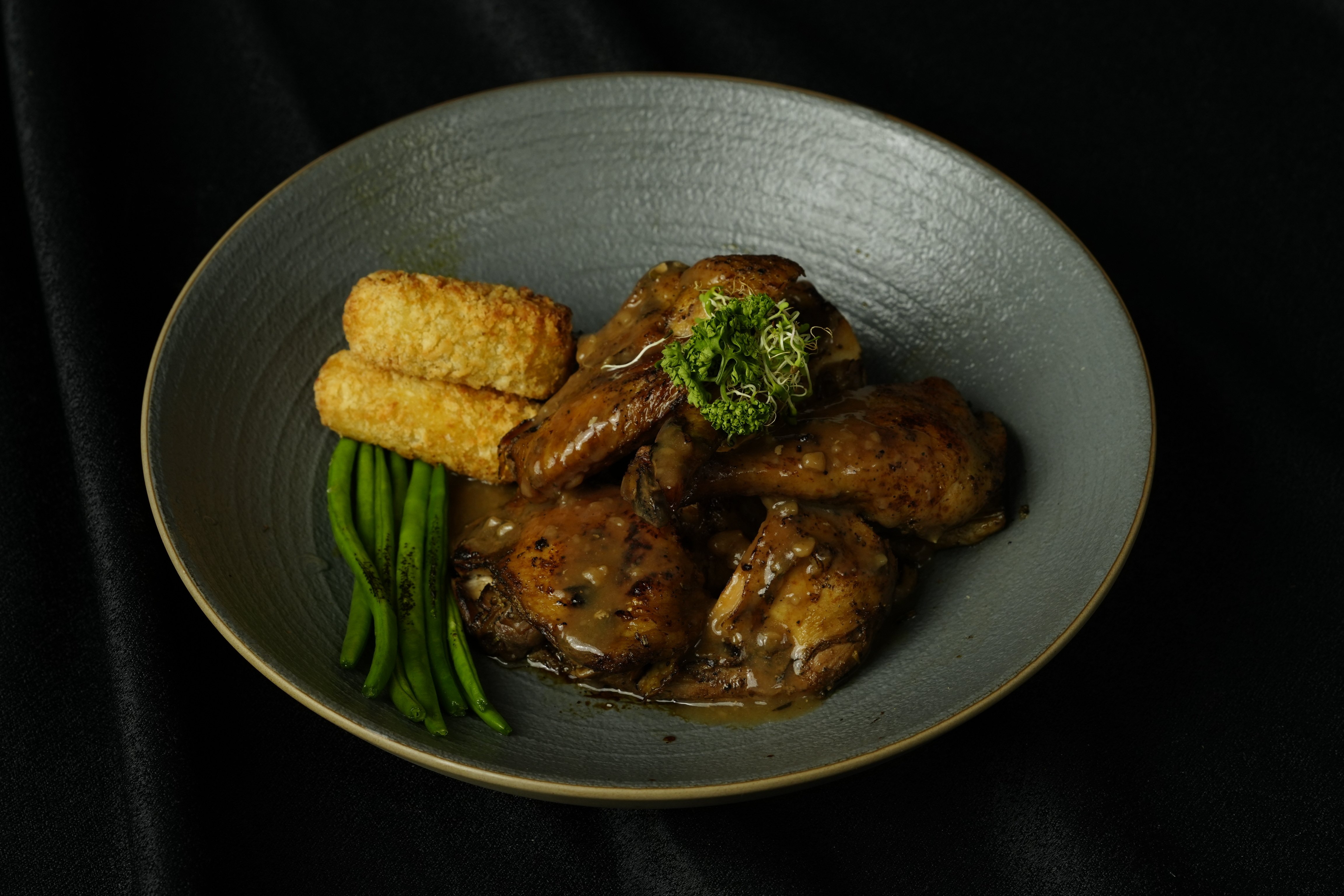 Patio Restaurant @ Ardenhills Suites and Hotel